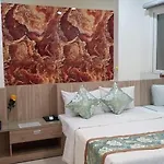 Love Hotel