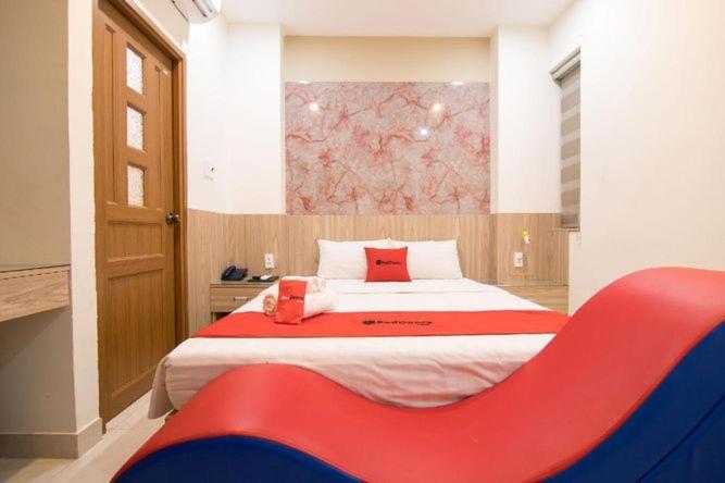 Hotel Love